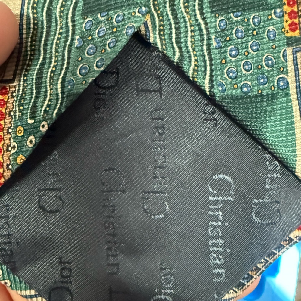 Vintage Dior Green Teal Patterned Giraffe Motif Tie - Picture 4 of 4